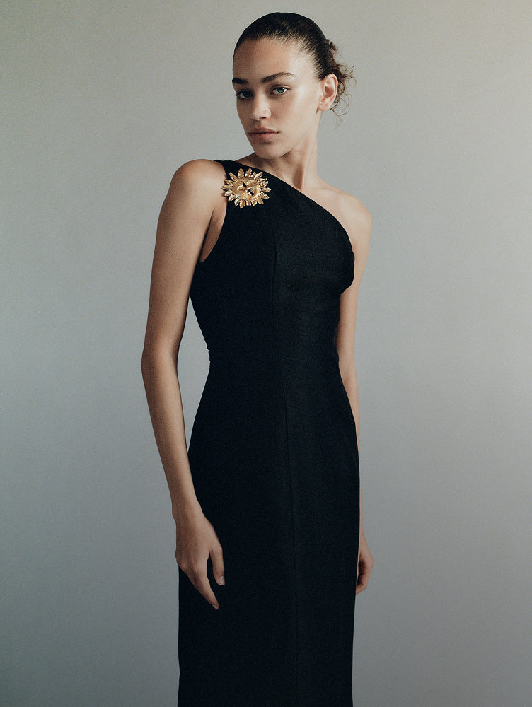 Aje fashion campaign reference